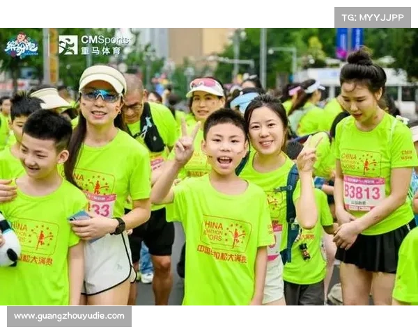 南湖公园燃动亲子跑!2025 热路少年少儿跑圆满落幕 南湖公园燃动亲子跑!2025 热路少年少儿跑圆满落幕