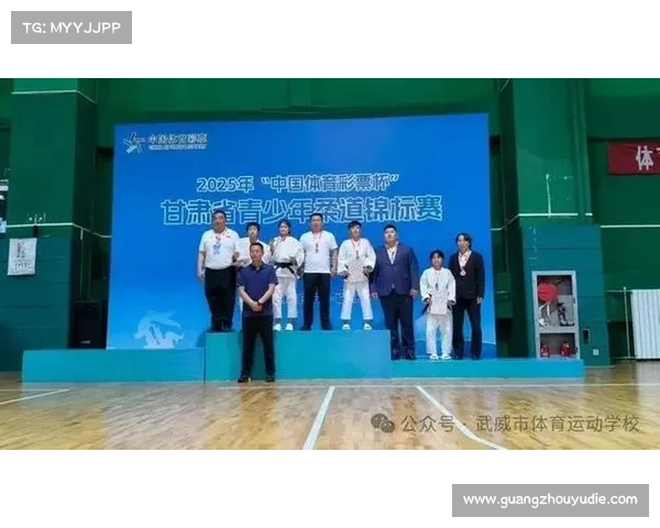 武威体校省柔道锦标赛夺 2 金 1 铜 马晓霞、徐亚婷摘金 武威体校省柔道锦标赛夺 2 金 1 铜 马晓霞、徐亚婷摘金